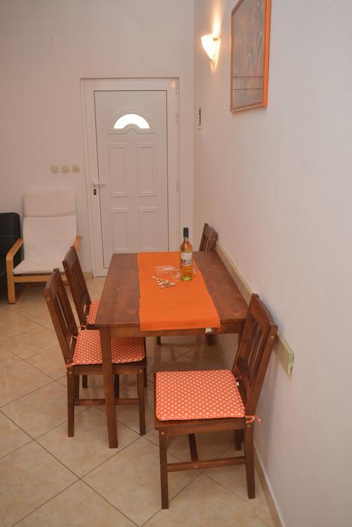 ביוגראד נה מורו Apartments Salamun מראה חיצוני תמונה